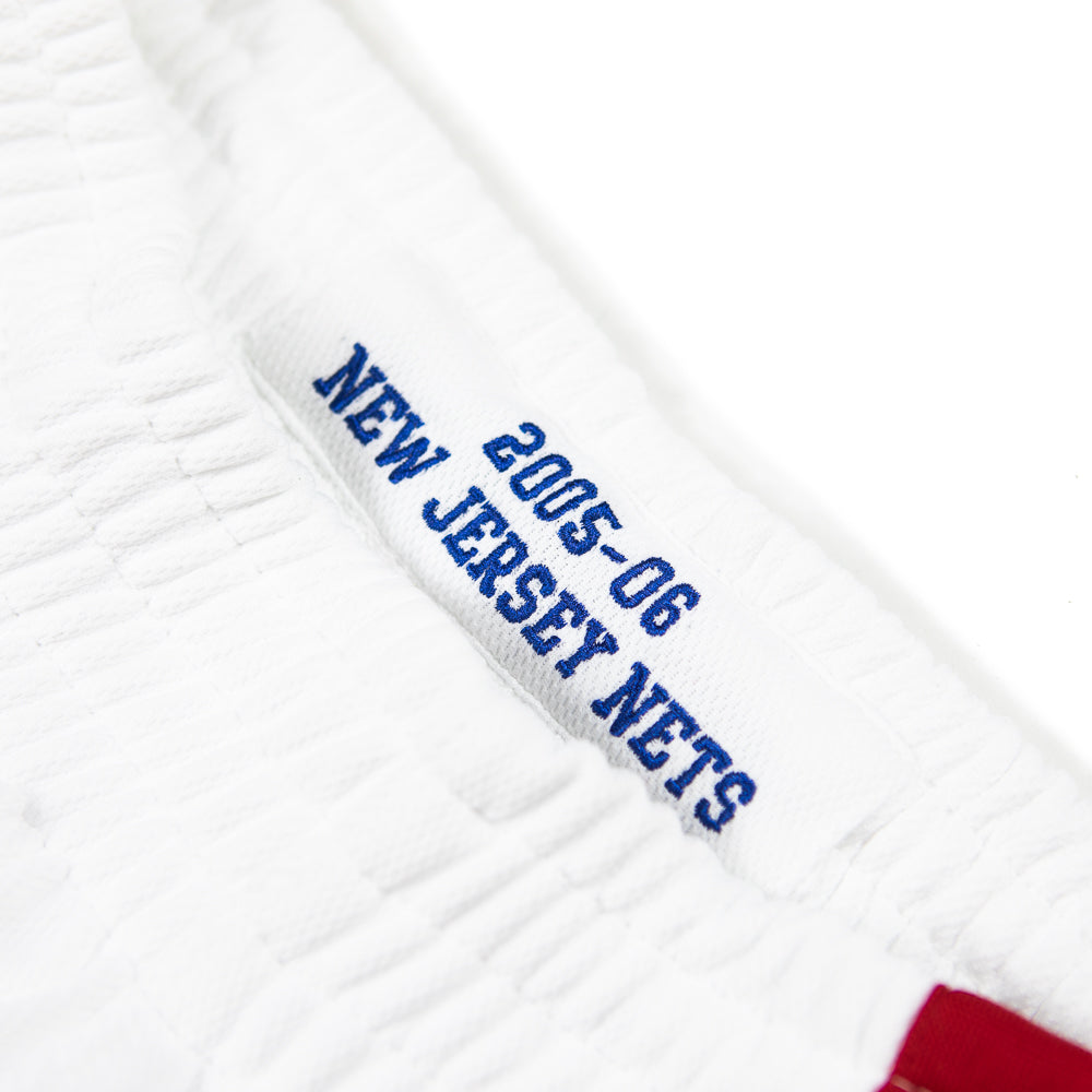 04-05 New Jersey Nets Alternate Authentic Short (White) - Image 2