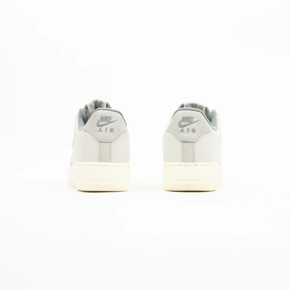 Air Force 1 '07 LX (Light Bone/Pale Vanilla) - Image 3