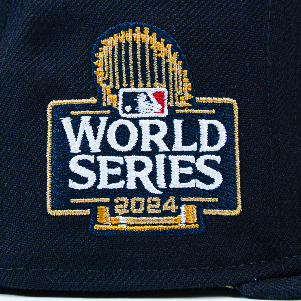 New Era FOG New York Yankees Fitted Cap (Navy) - Image 2
