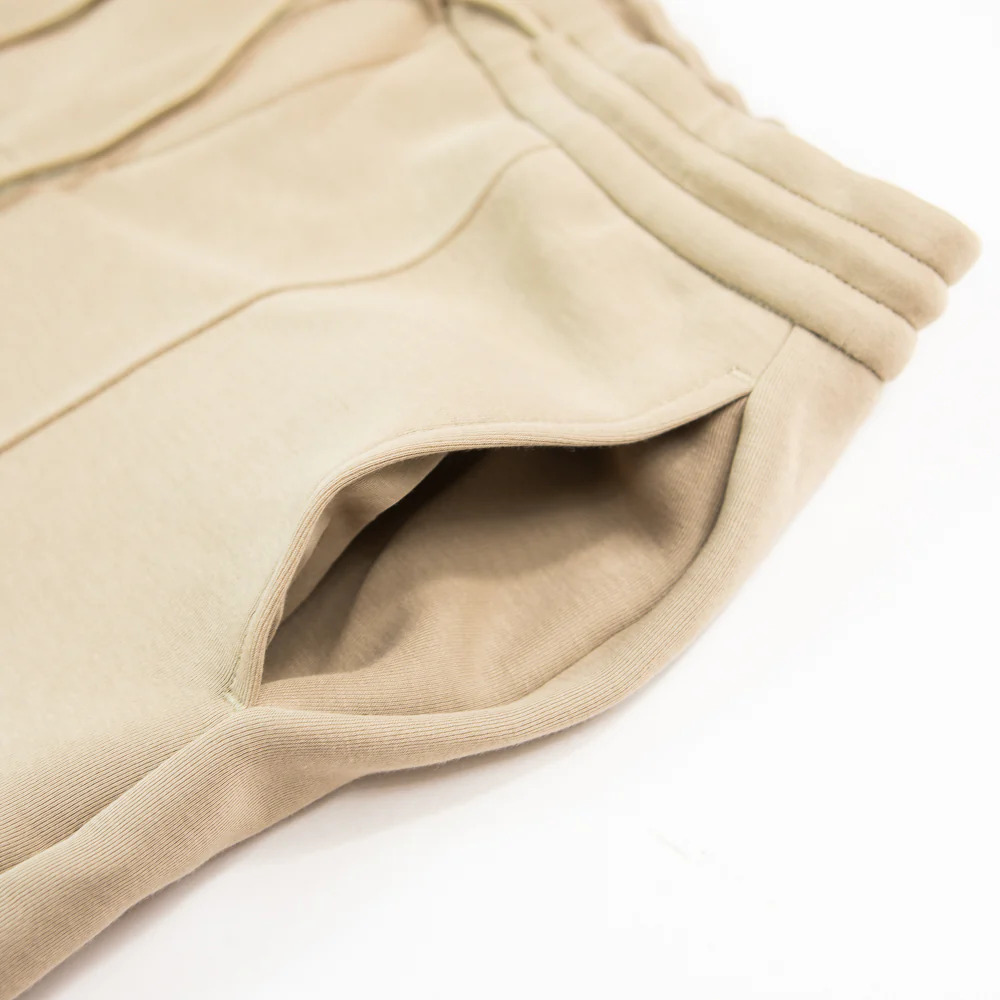 Tech Fleece Reimagined Men's Loose Fit Open Hem Sweatpants (Khaki) - Image 2