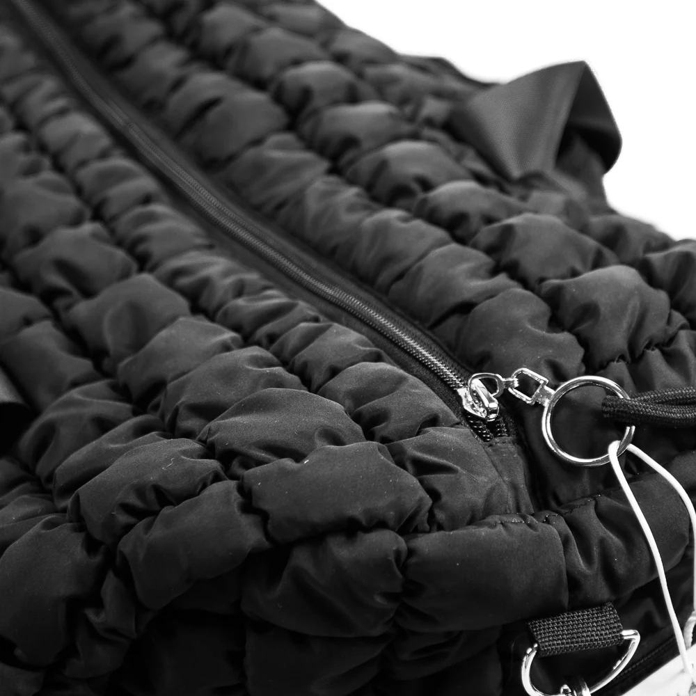 Tyler Weekender Duffle Bag (Black) - Image 4