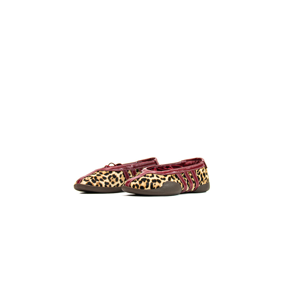 W Taekwondo MEI Ballet (Off White/Supplier Colour/Team Victory Red) - Image 2